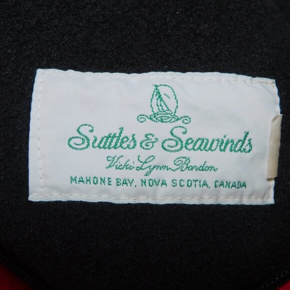 VTG Suttles & Seawinds Womes M - L Red Black Maple Leaf Fleece Jacket Canada - Picture 4 of 10